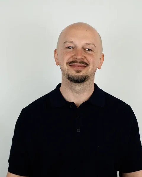 Ernest Mavriqi, Gründer und Geschäftsführer